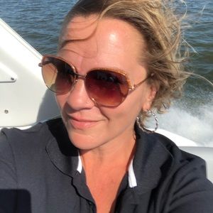 Meet your Posher, Jackie